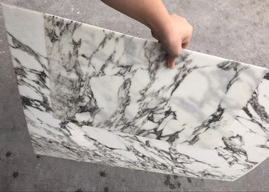 Chiny Biały z czarnymi żyłami Ultra Cienka kamienna marmurowa płytka do dekoracji dostawca